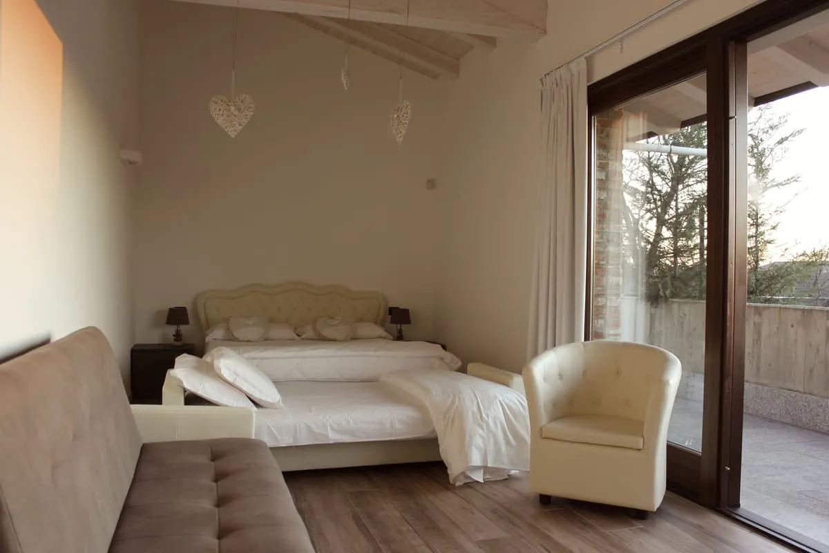 Camera del bed & breakfast — foto 3 di 8